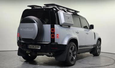 Defender (L663)