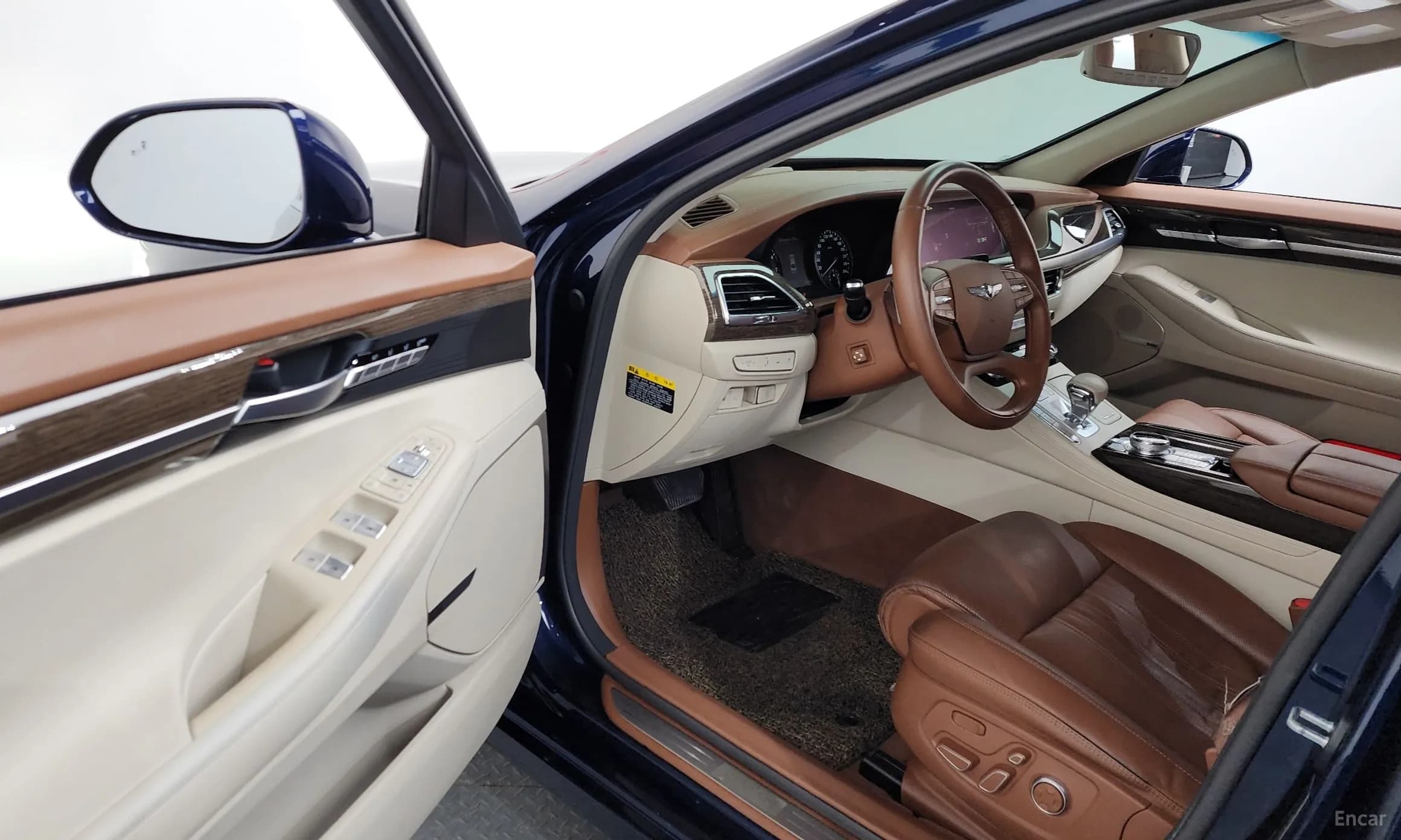G90