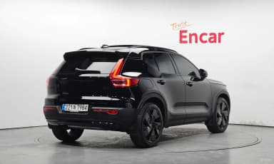 XC40