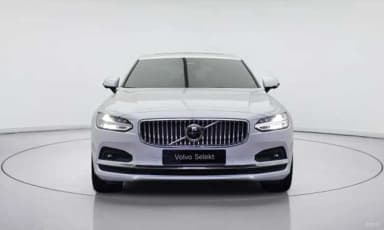 S90