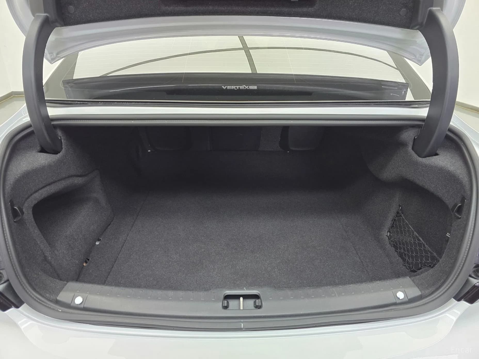 S90
