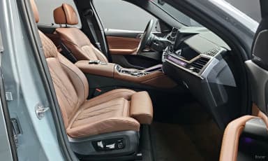 X6 (G06)