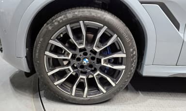 X6 (G06)