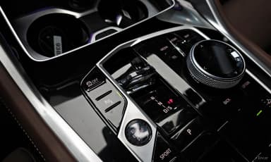 X6 (G06)