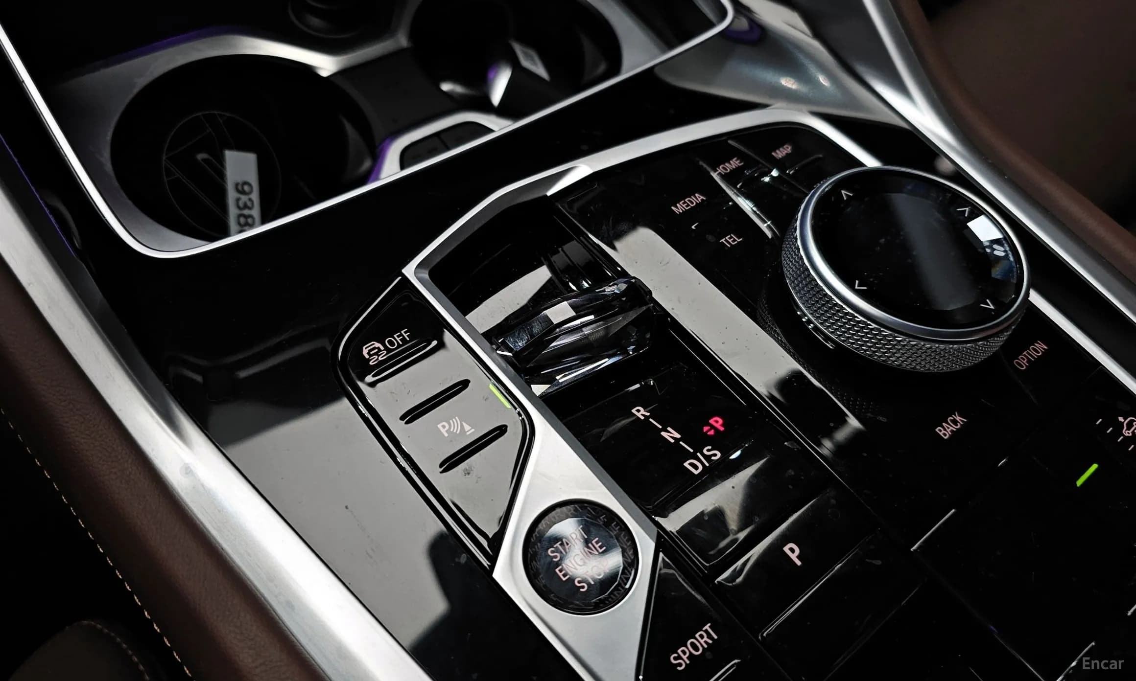 X6 (G06)