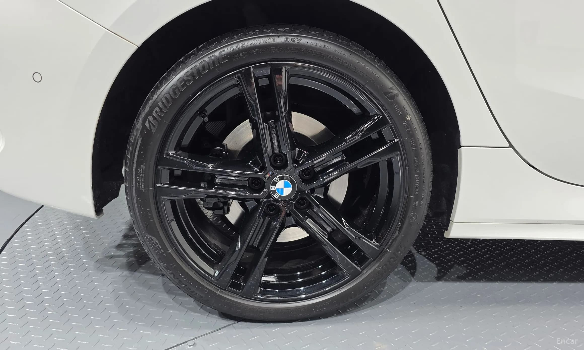 1 Series (F40)
