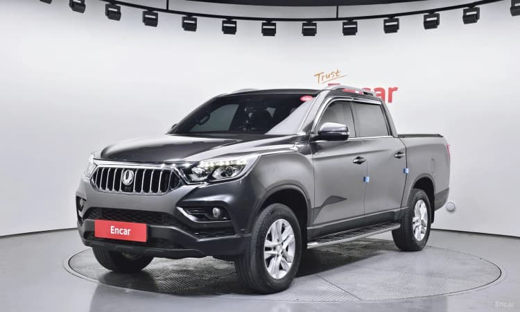 Rexton Sports Khan
