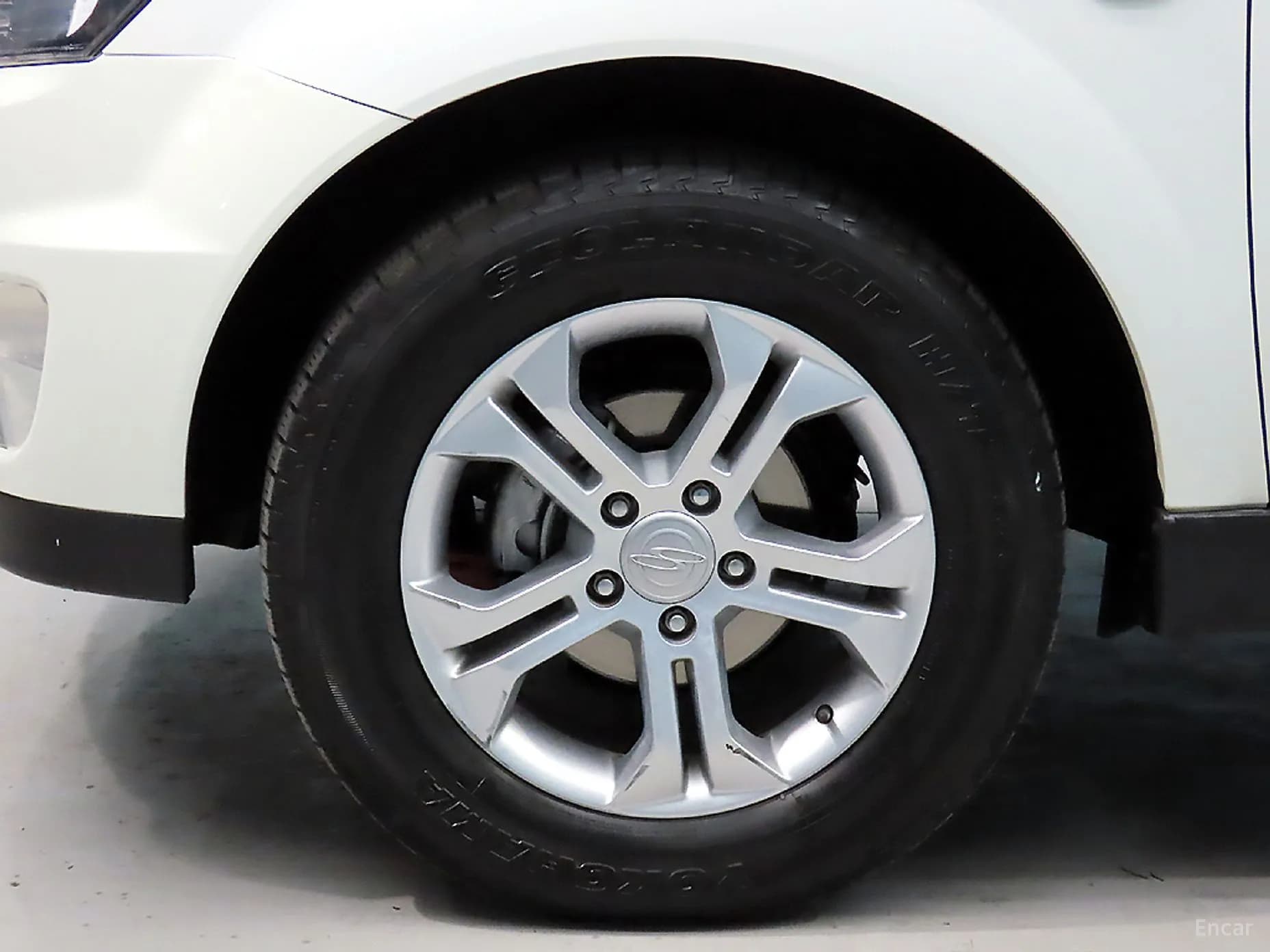 Korando Sports