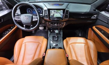 Rexton Sports Khan