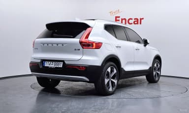 XC40