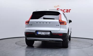 XC40