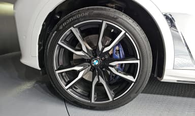 X7 (G07)