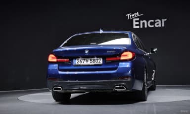 5 Series (G30)