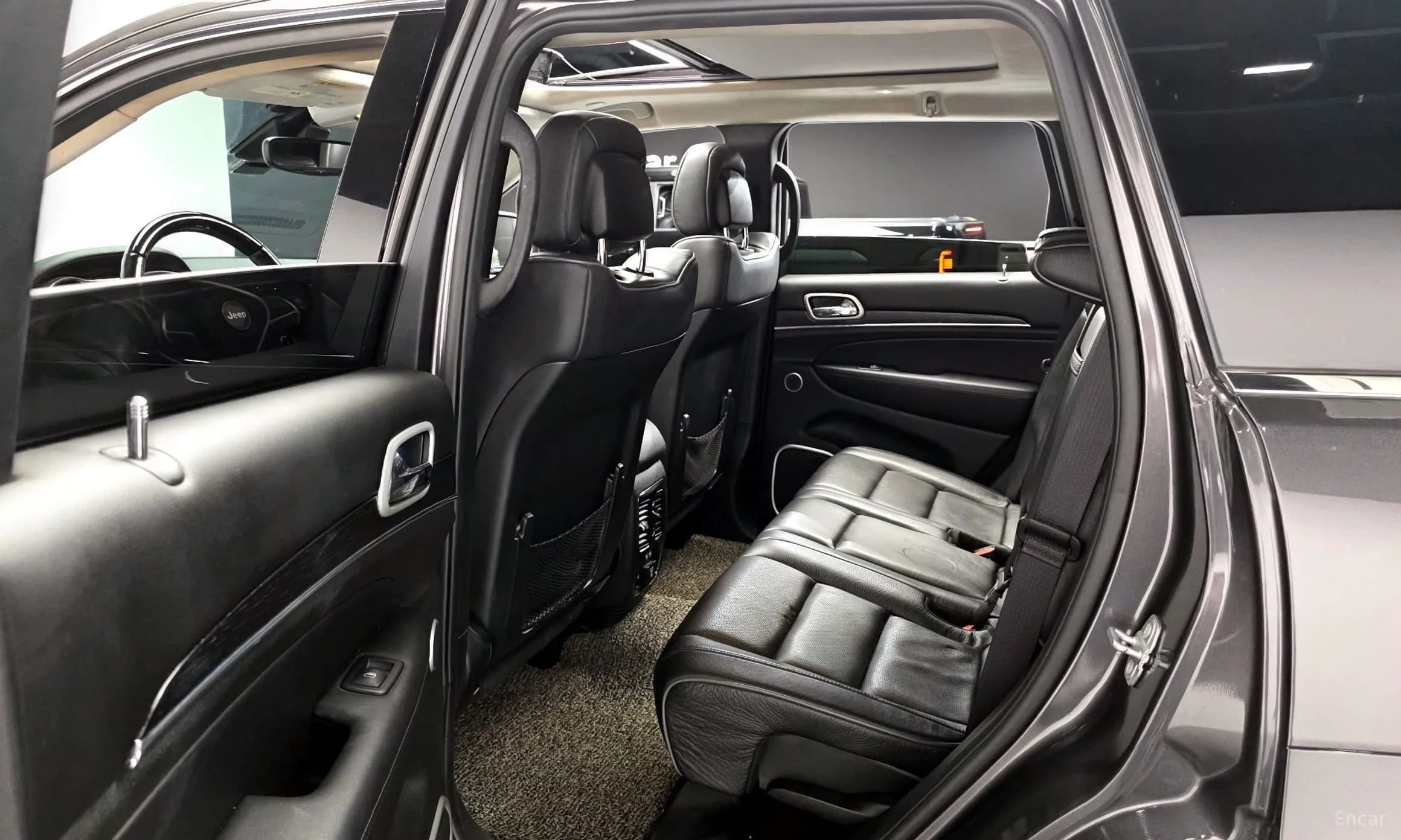 Grand Cherokee