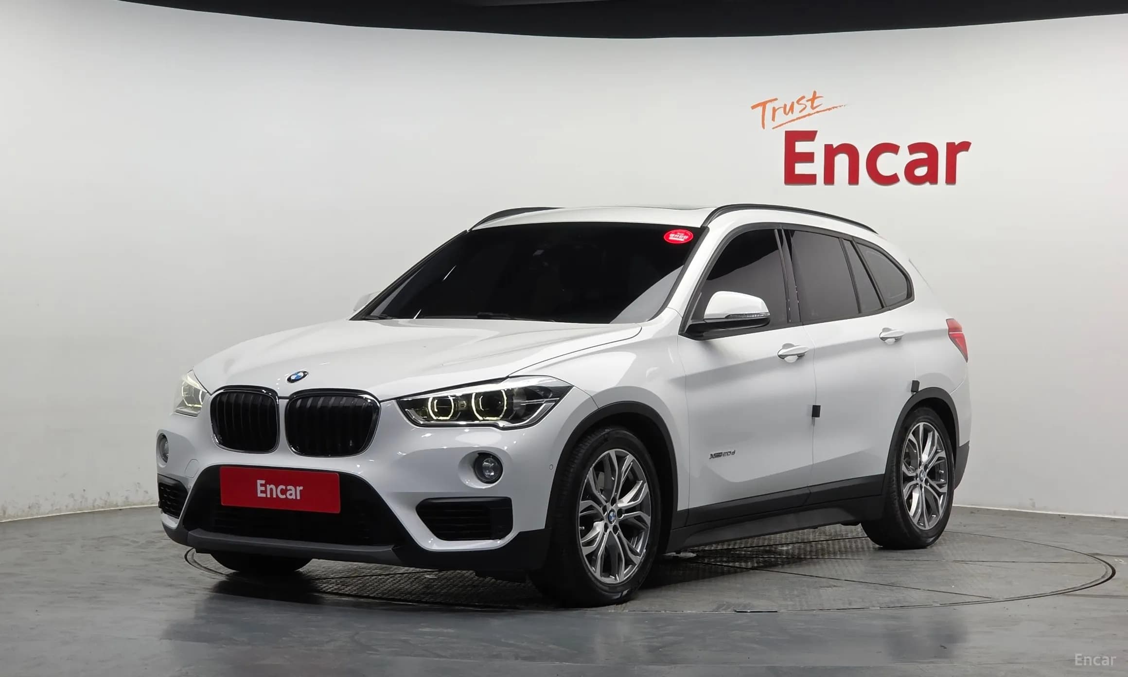X1 (F48)