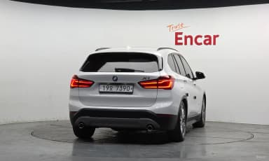 X1 (F48)