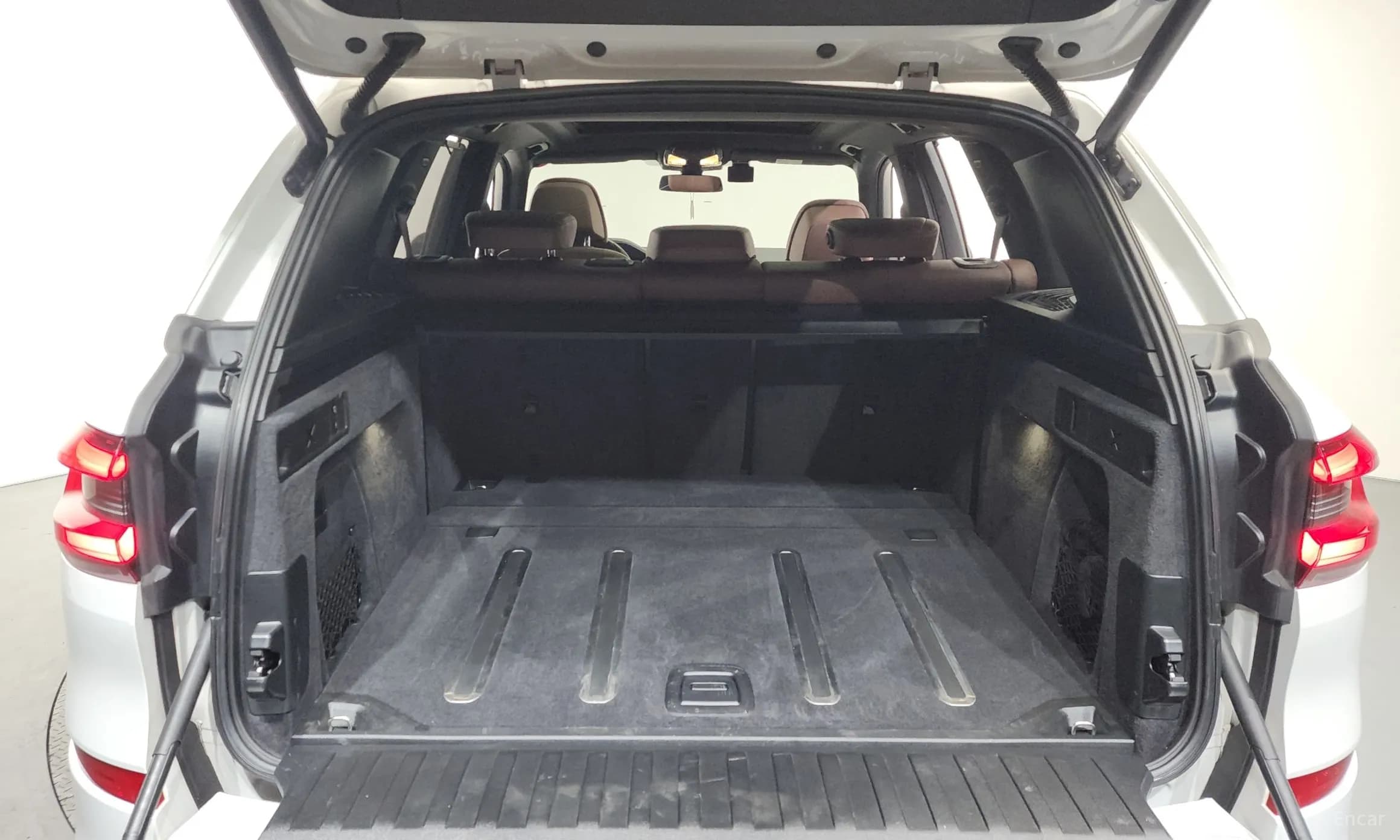 X5 (G05)