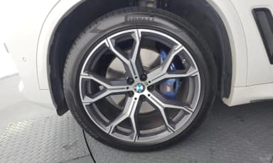 X5 (G05)