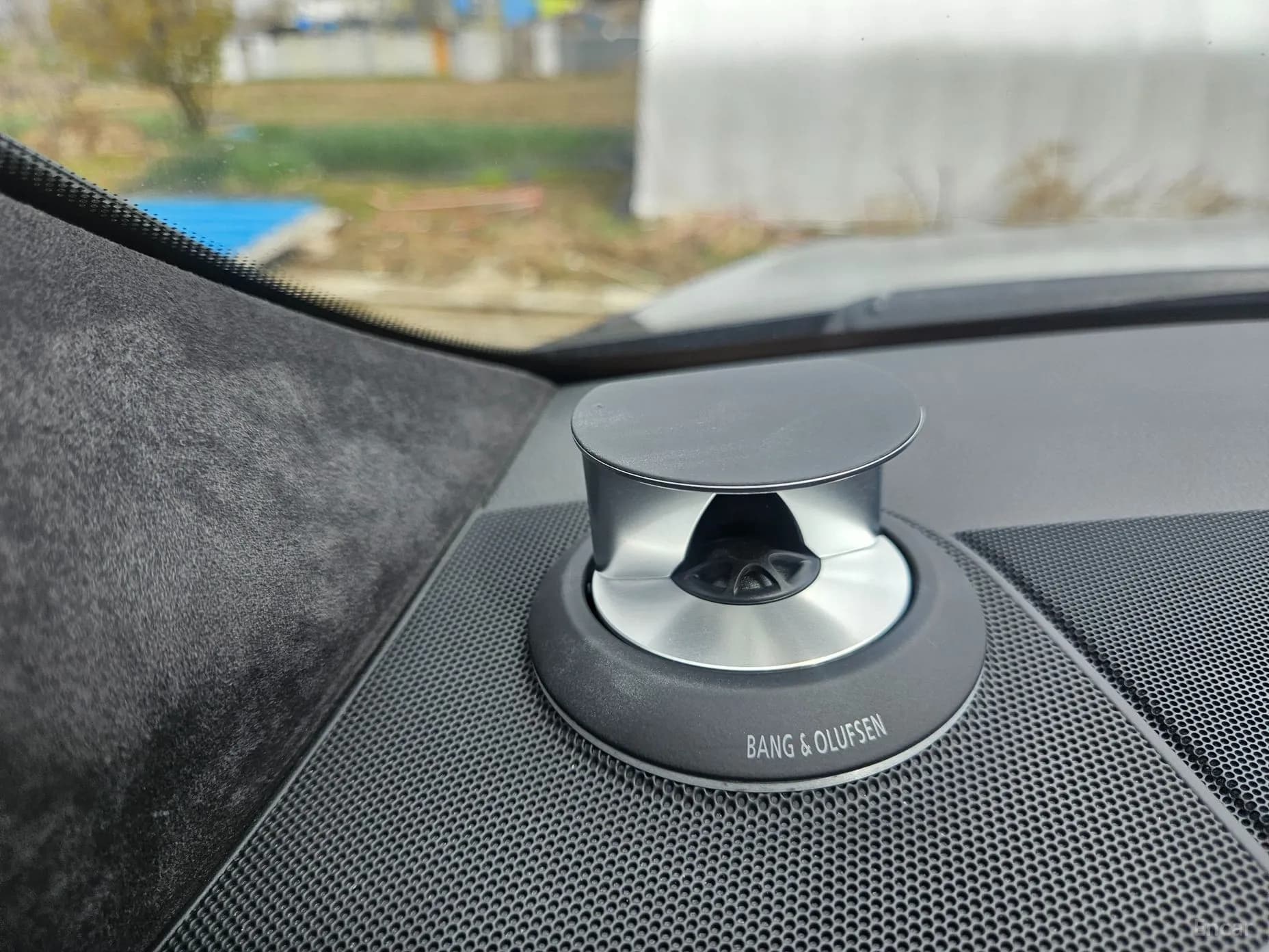 Q7