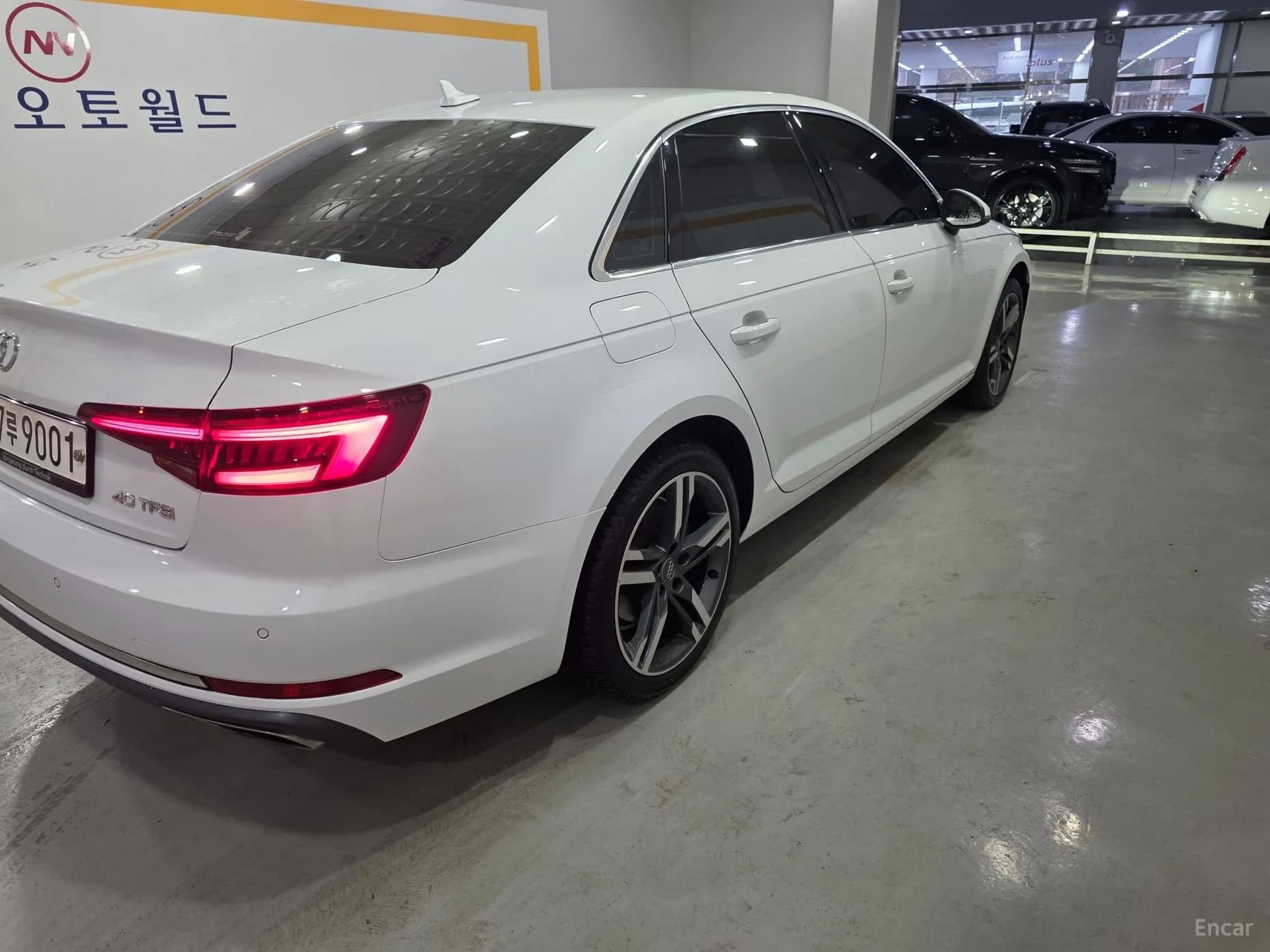 A4 (B9)