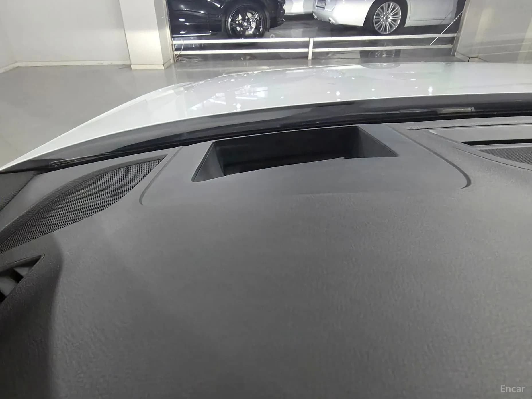 A4 (B9)