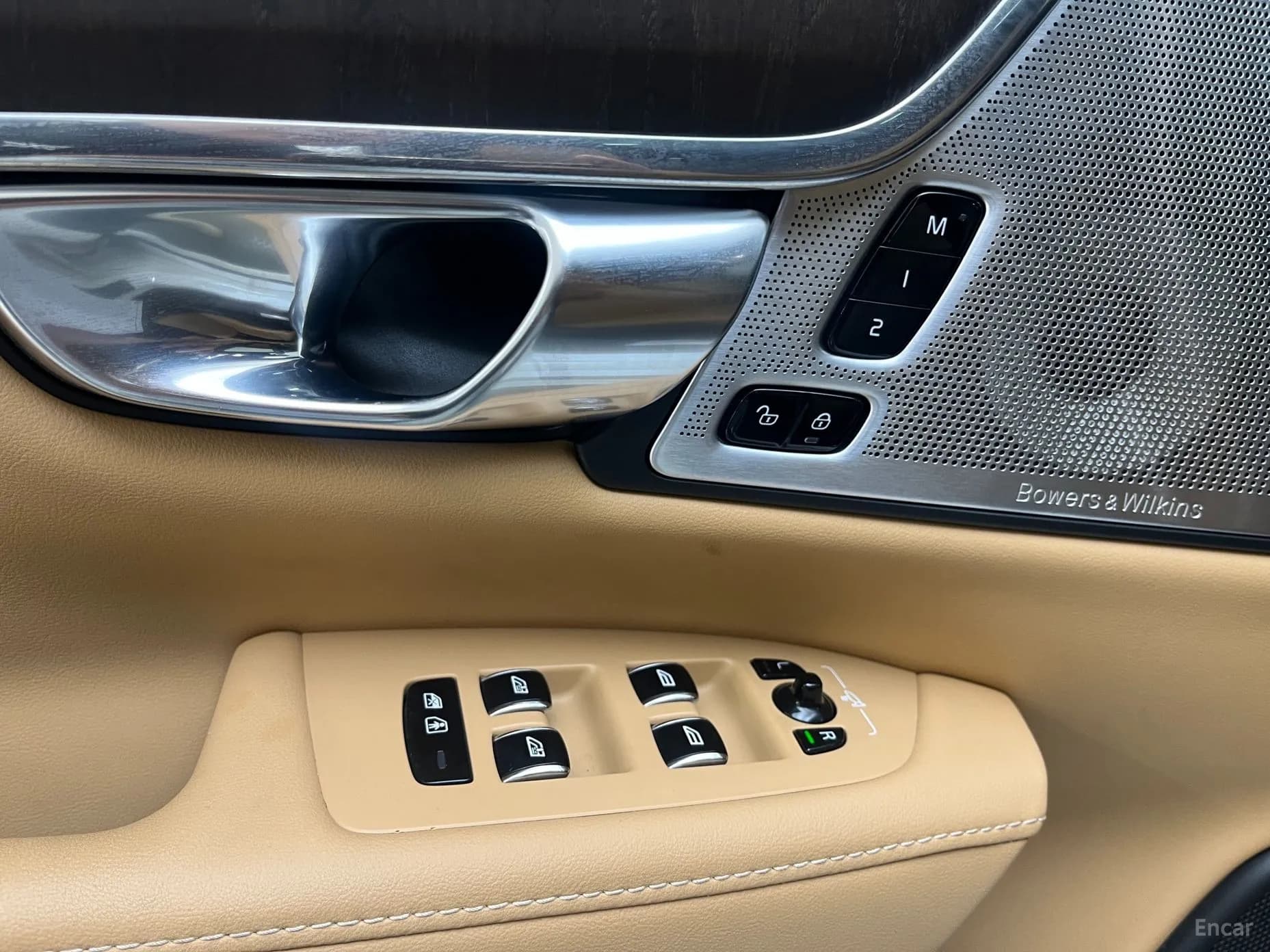 S90