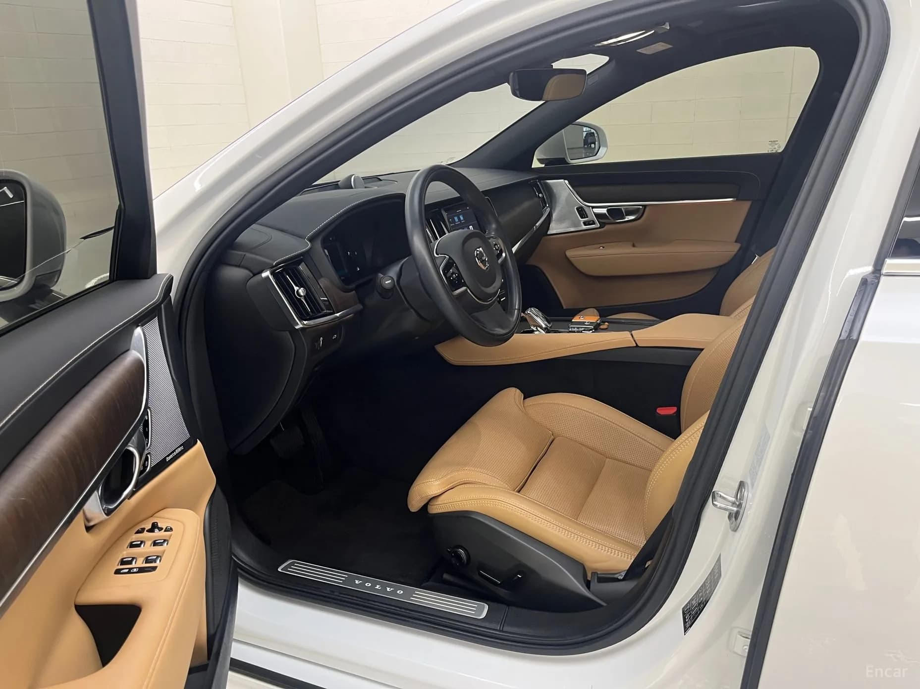 S90