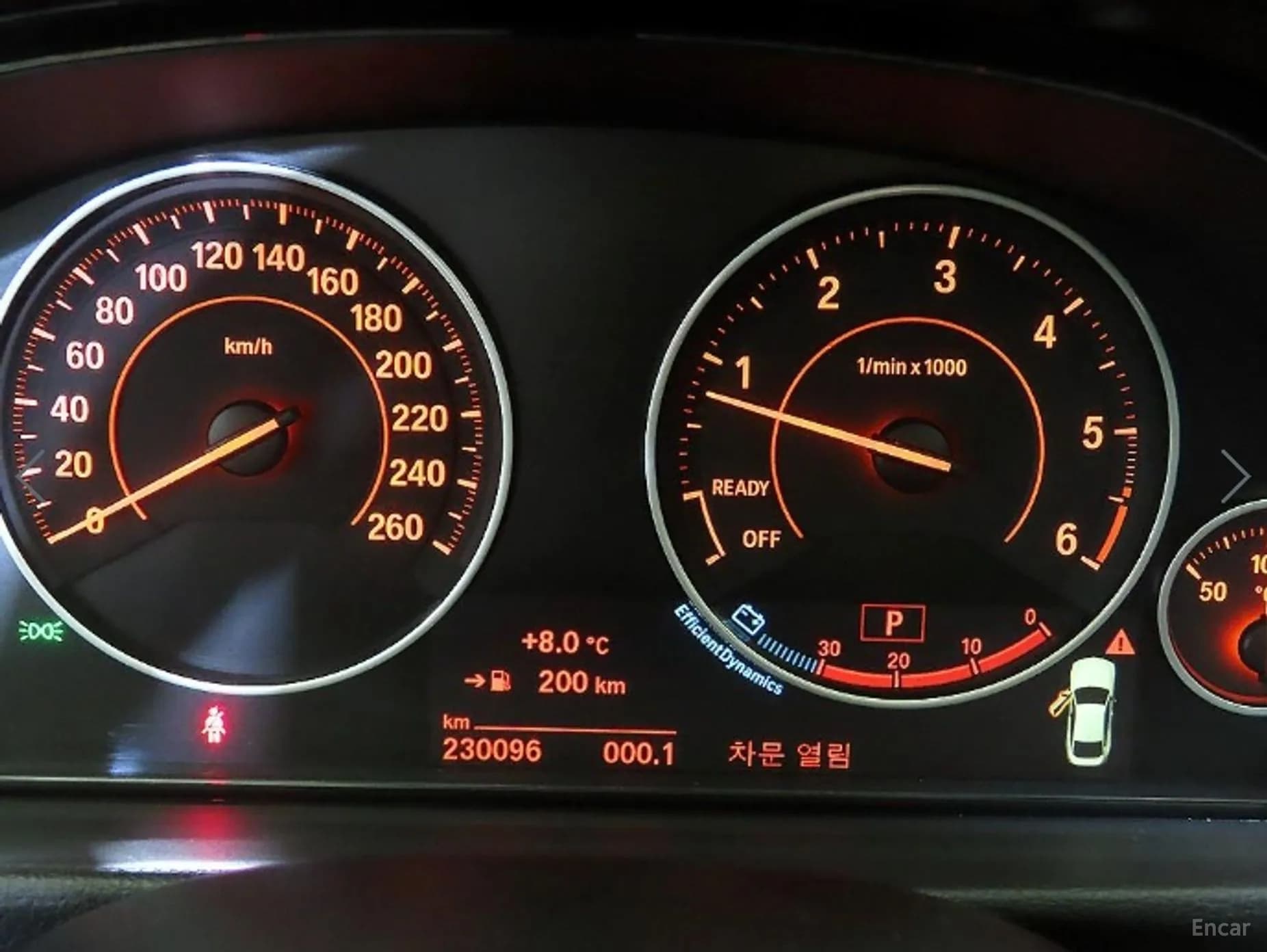 Series 4 (F32)