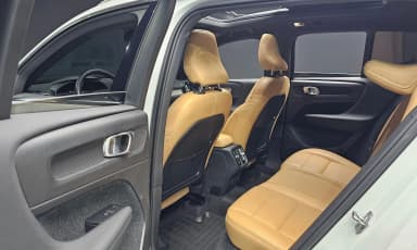 XC40