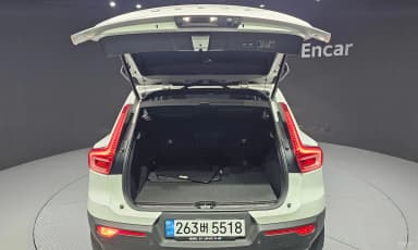 XC40