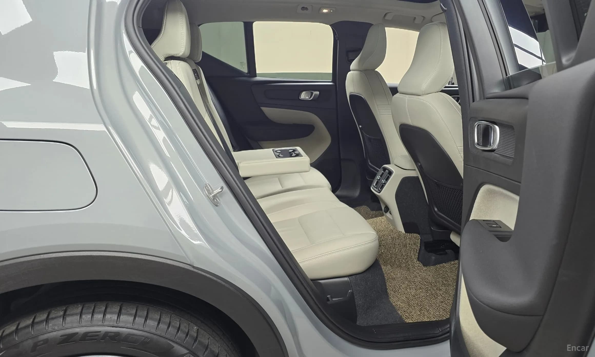 XC40