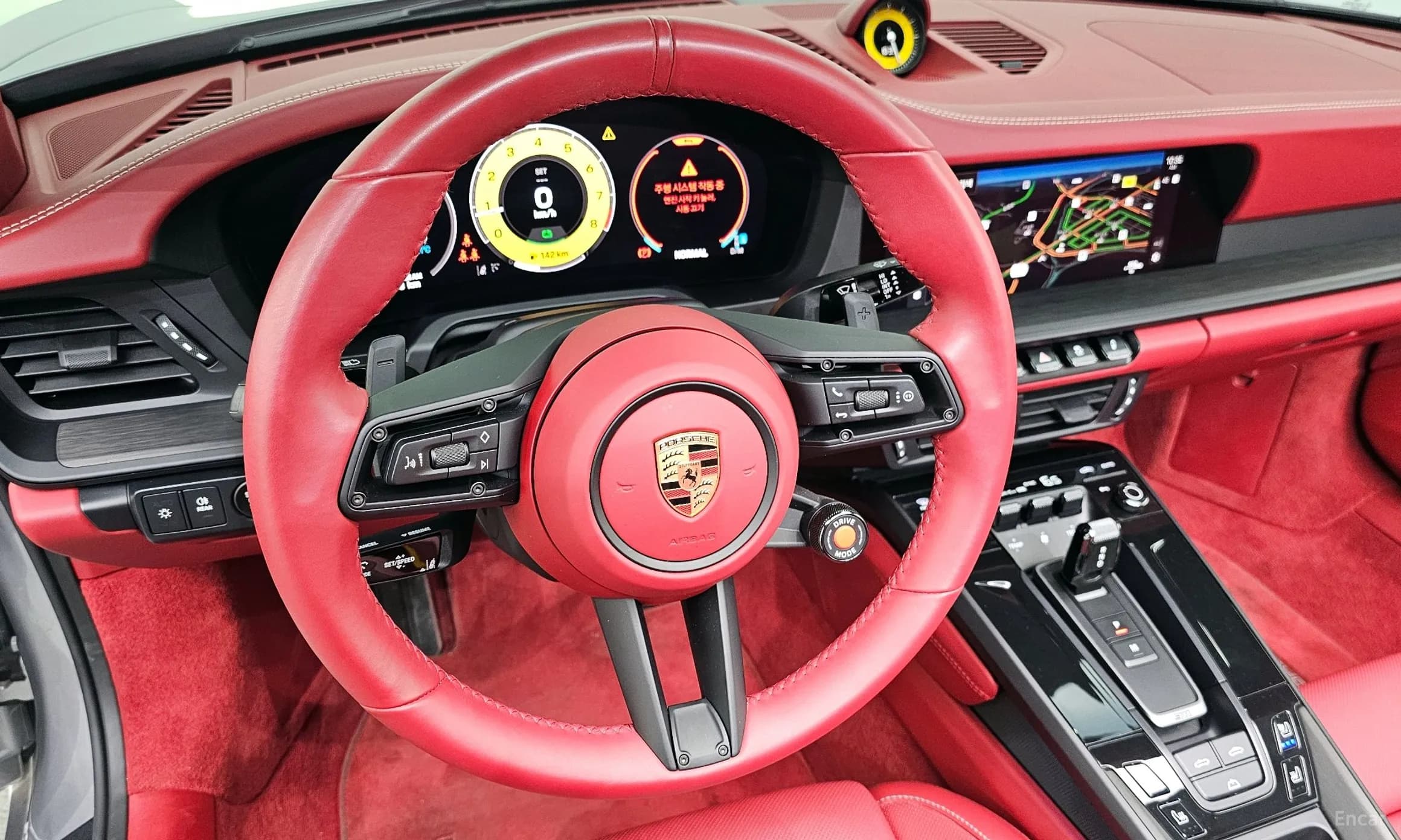 911 (992)