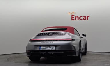 911 (992)