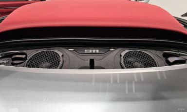 911 (992)