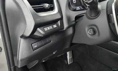 UX250h