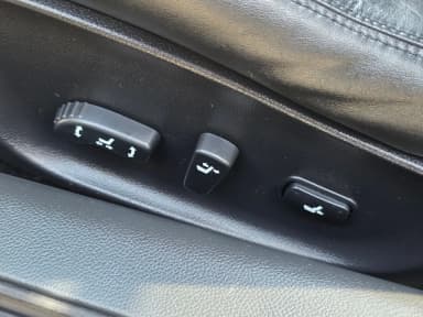 G37