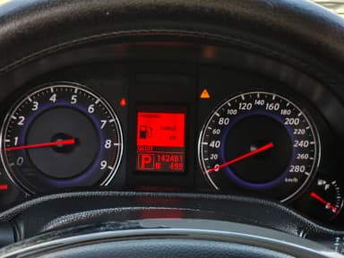 G37