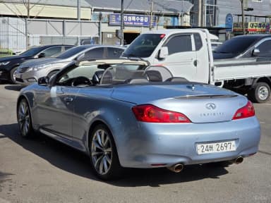 G37