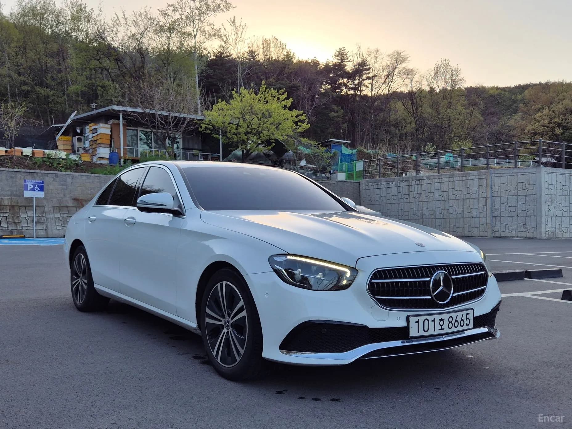 E-Class W213
