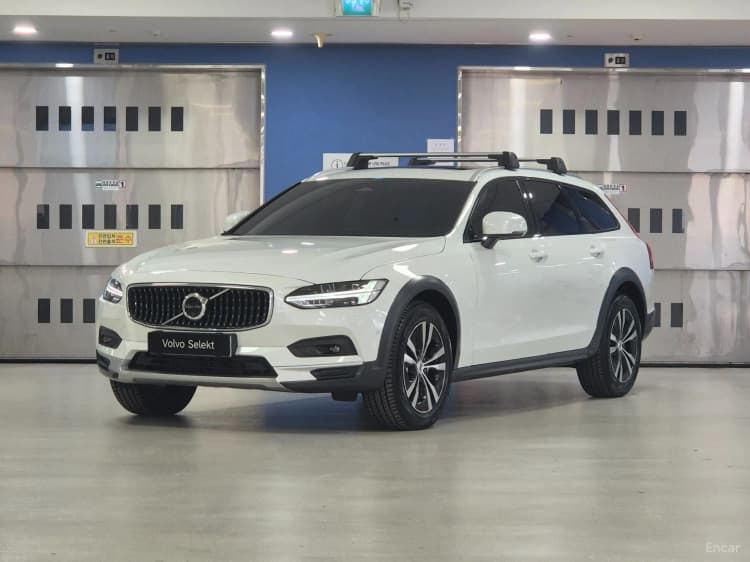 V90 Cross Country