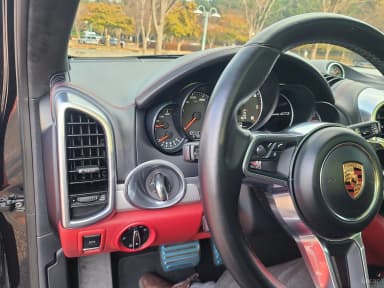 New Cayenne