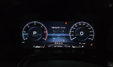 Rexton Sports Khan