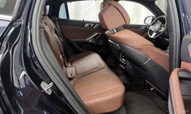 X6 (G06)