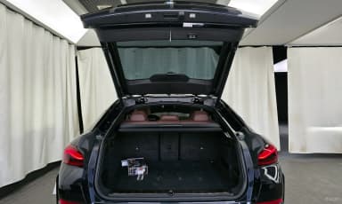 X6 (G06)
