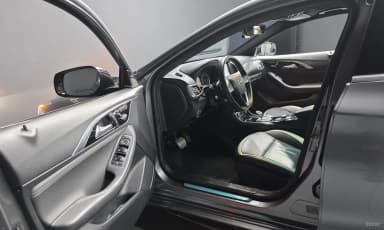 Q30