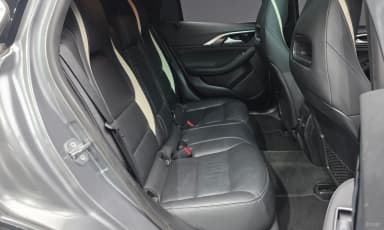 Q30