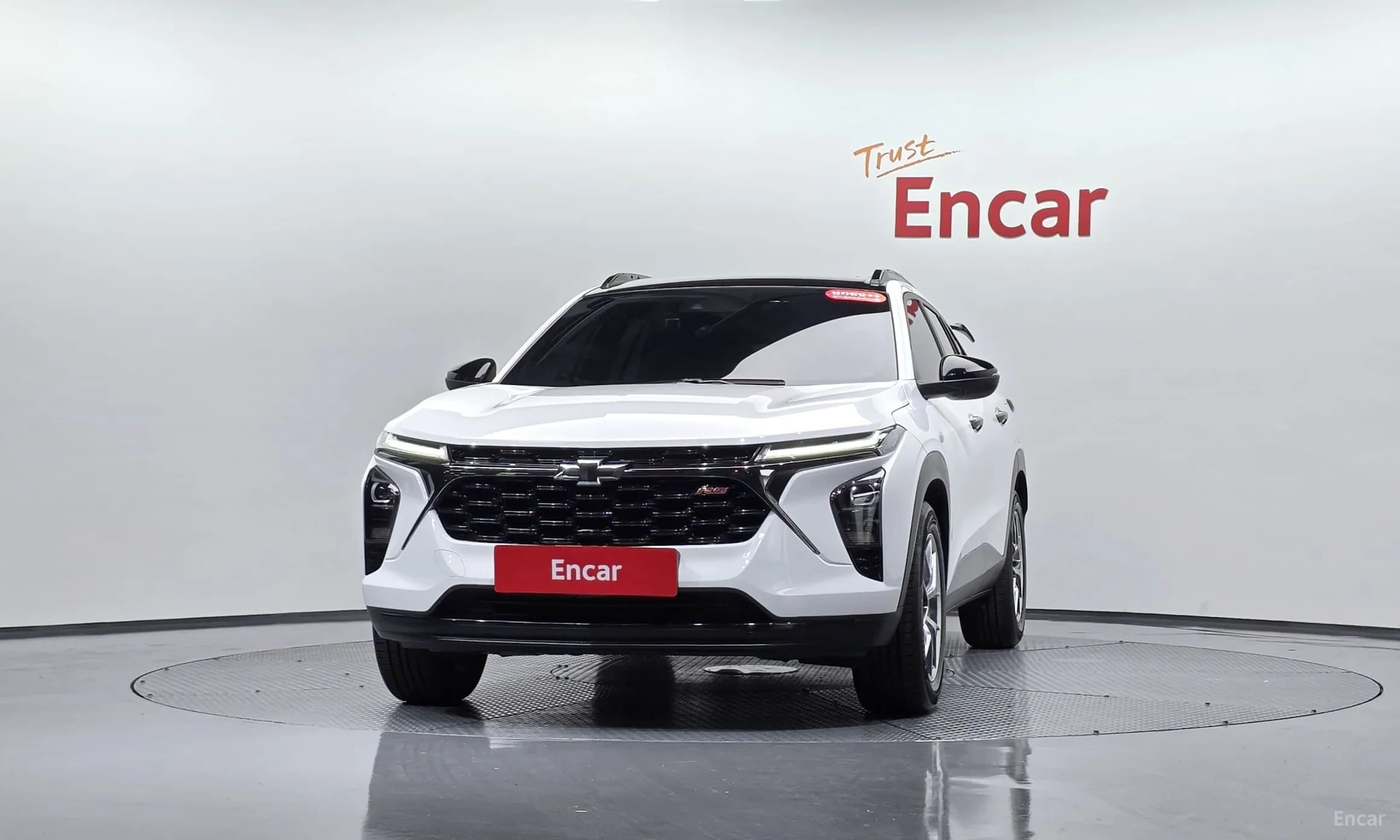 Trax Crossover