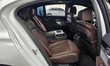 7 Series (G11)