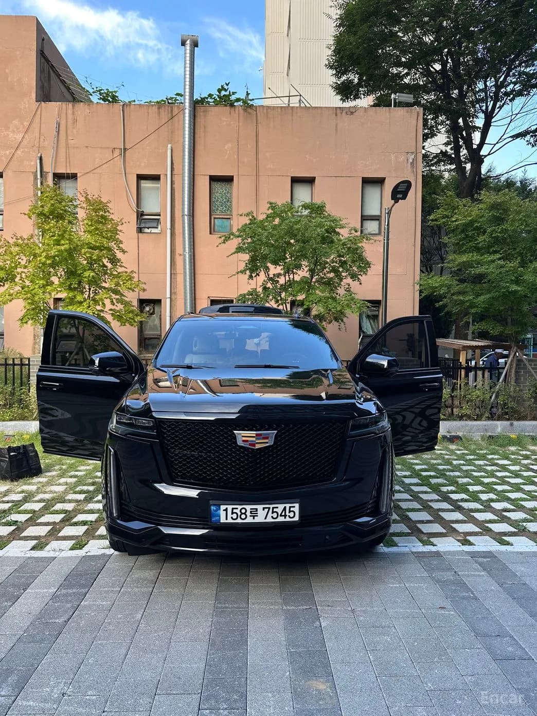 Escalade 5th Generation