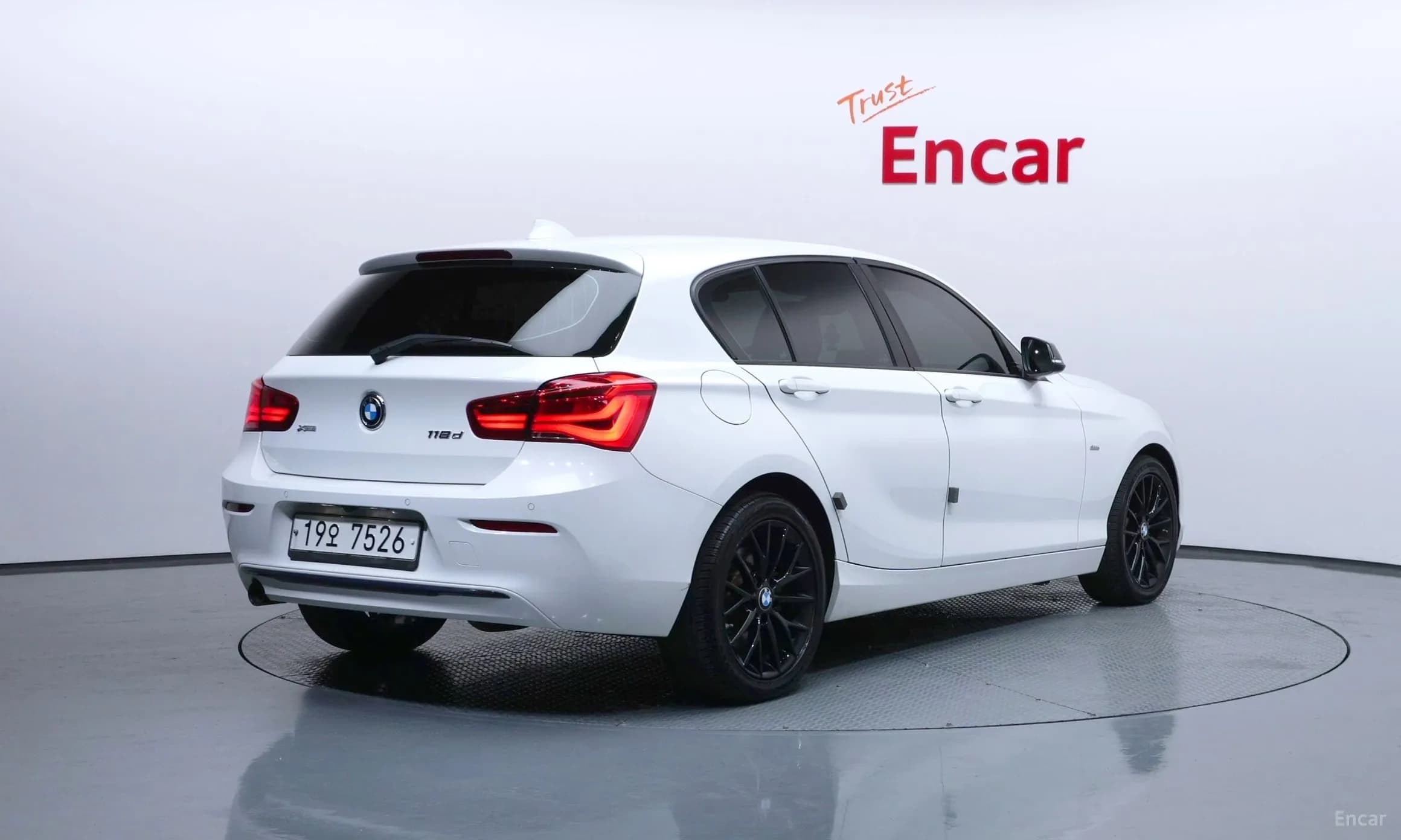 1 Series (F20)